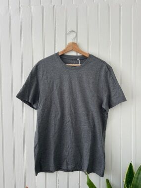 Everlane Men's Crew Neck T-Shirt - Charcoal Gray